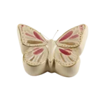 Mariposa decorativa de cerámica con detalles en color dorado y tonos rosados, ideal para adornar espacios y como regalo.